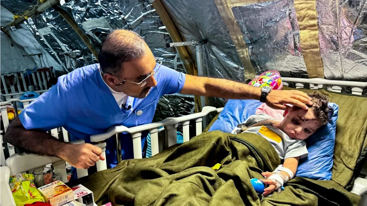 Mirando a los ojos de un niño huérfano en Gaza: CNN visitó un hospital en el enclave asediado y esto es lo que vio