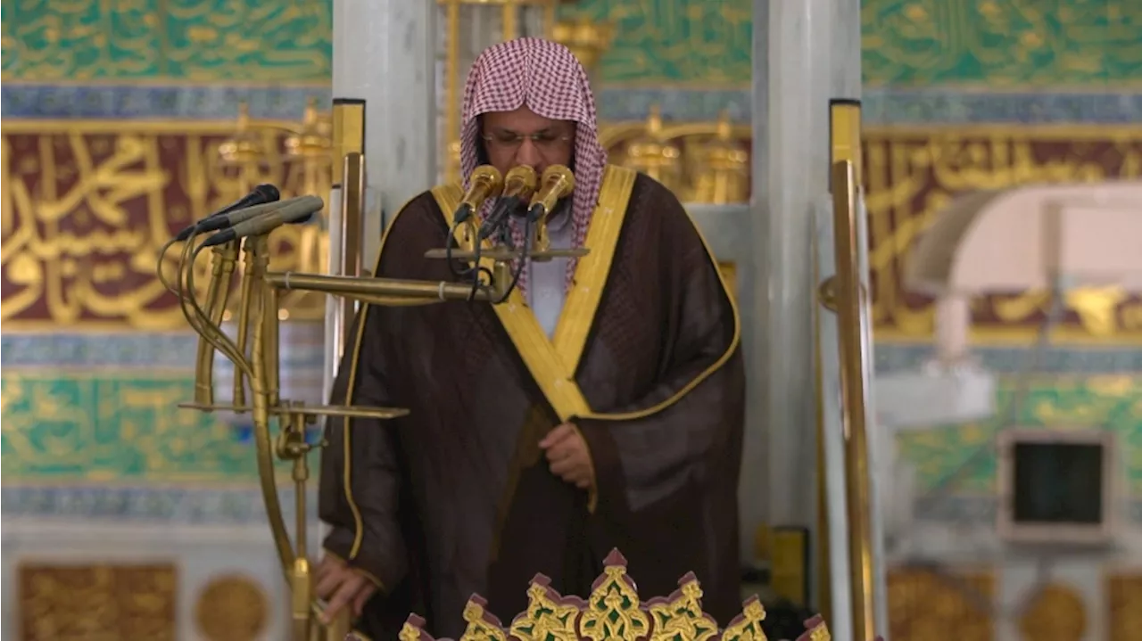 إمام المسجد النبوي يستعرض ملامح من حياة النبي إبراهيم وجمْعه النبوة والصديقية