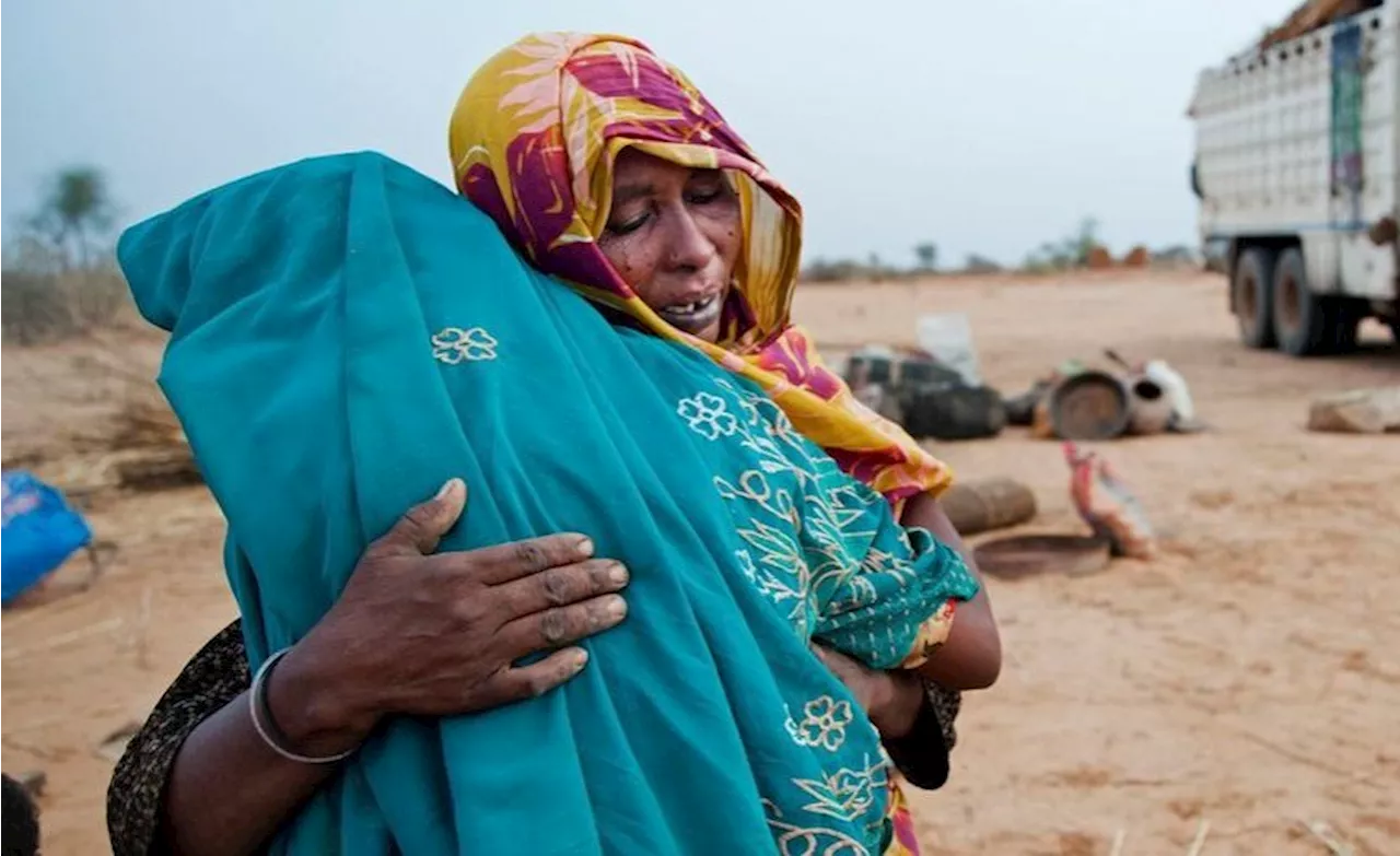 Battles between Sudanese army and RSF forces force thousands to flee Wad Madani