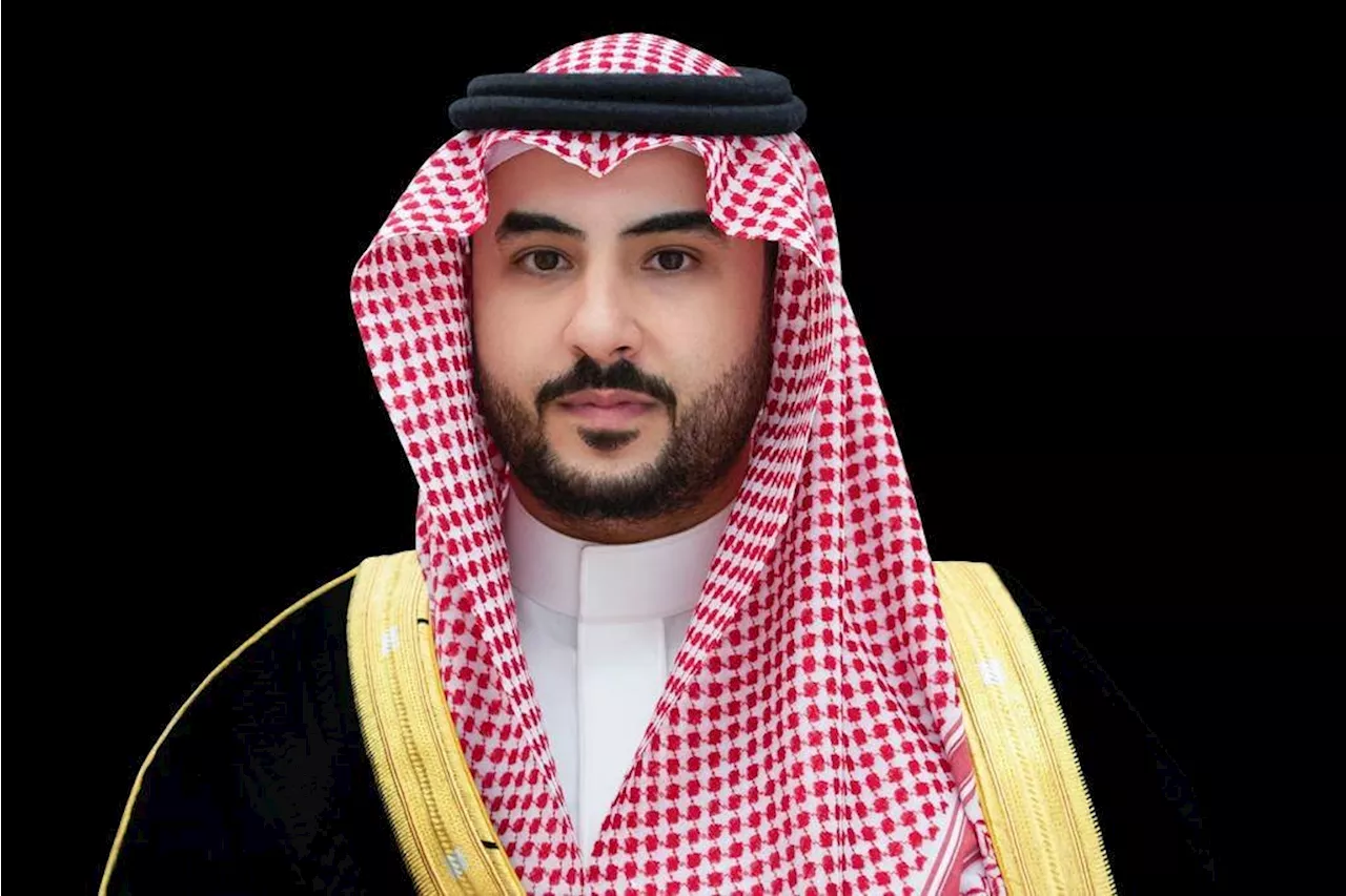 وزير الدفاع السعودي في لندن لبحث العلاقات الثنائية