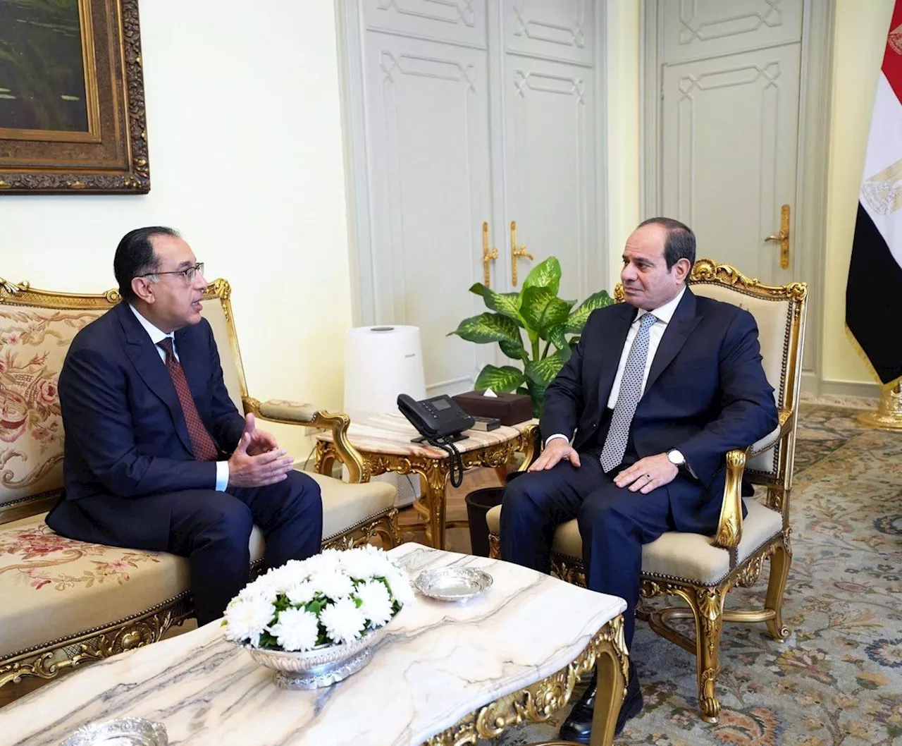 تكهنات الحكومة الجديدة تثير جدلاً بمصر
