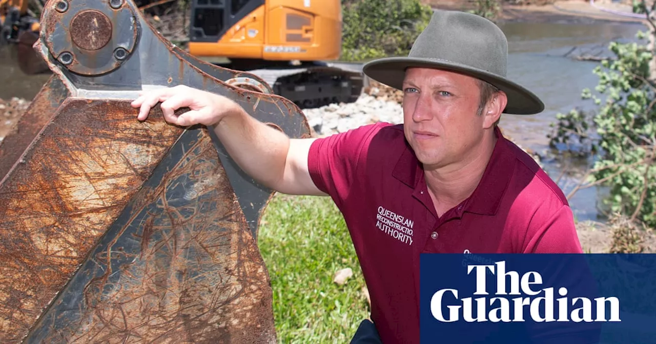 Queensland's new premier flies to Cairns twice amid record flooding