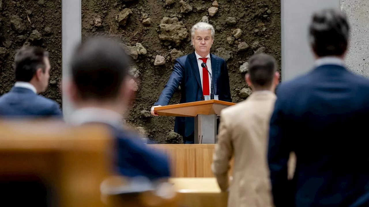 Zorgen over Grondwet en grondrechten in formatie met PVV