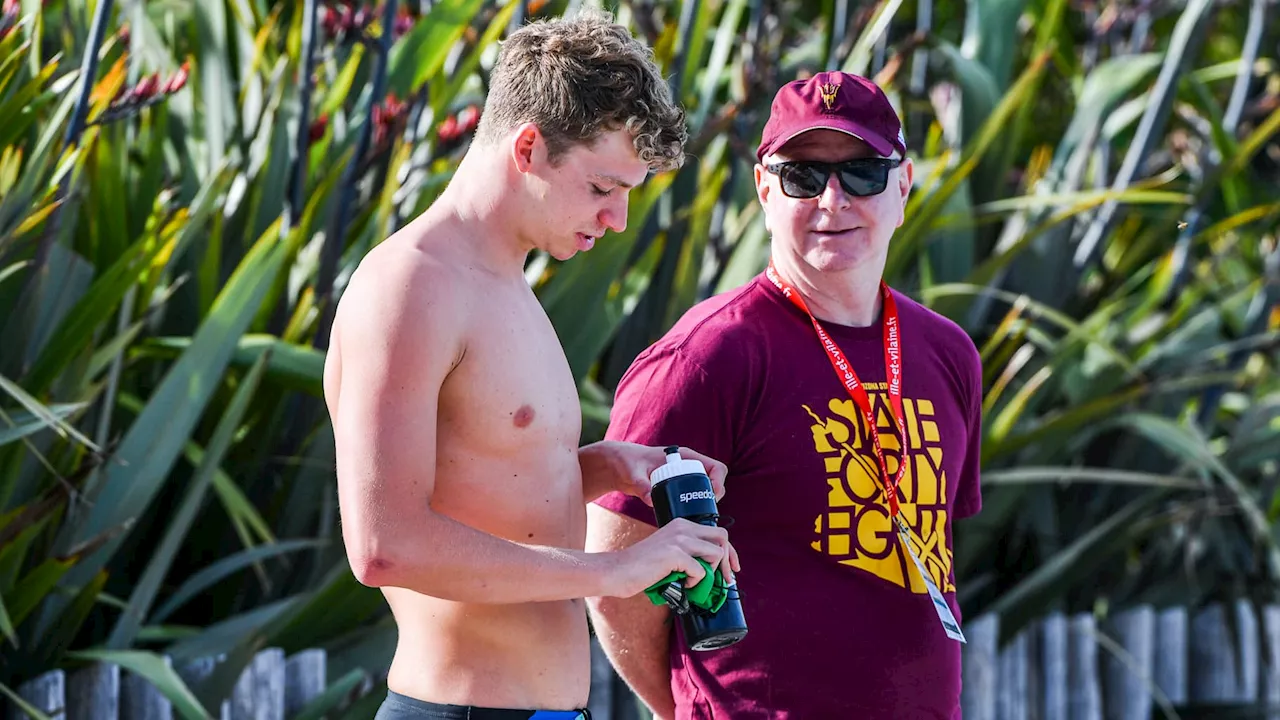 Natation: l'entraîneur américain Bob Bowman avec Léon Marchand et l'équipe de France aux JO 2024