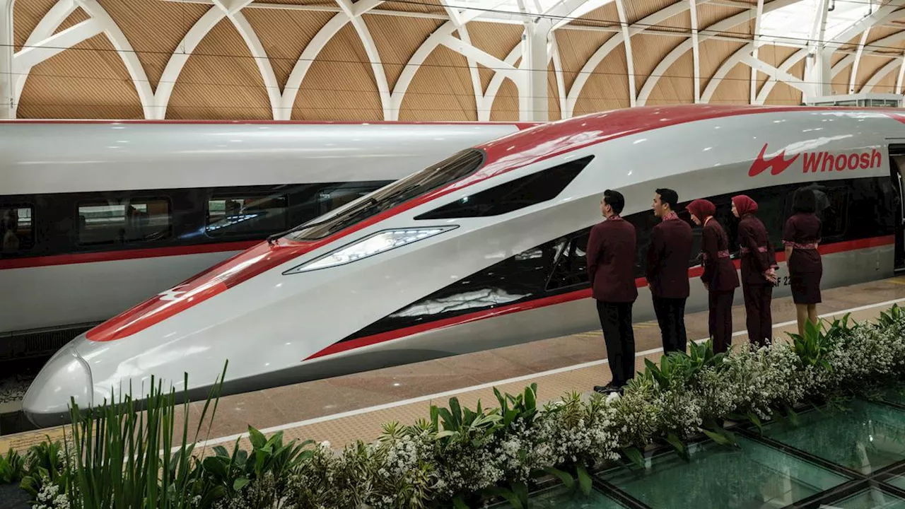 Penumpang Kereta Cepat Whoosh Kini Terhubung Bus Damri, Bisa Langsung ke Bandara Soekarno Hatta dari Halim