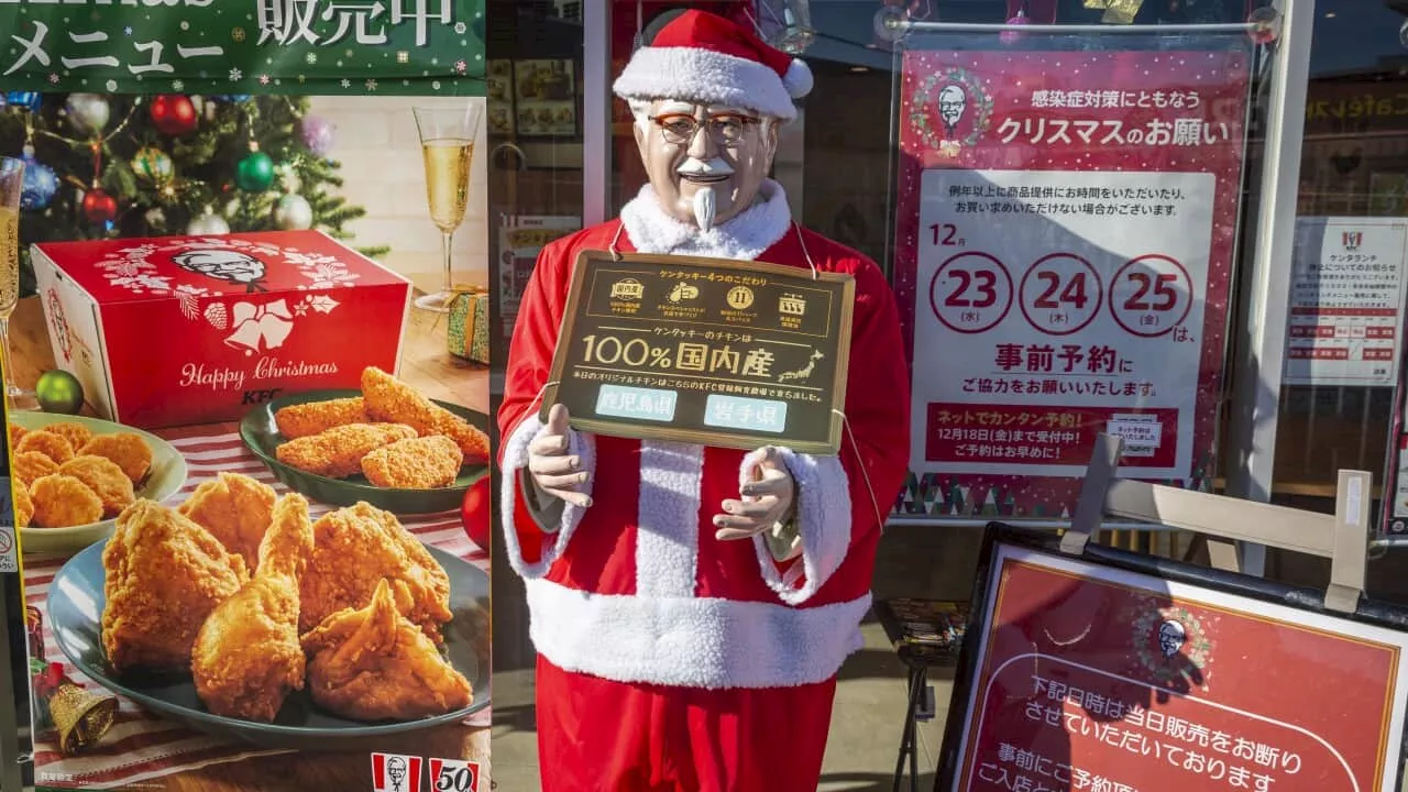 Japanese Christmas Tradition: Fried Chicken Instead of Turkey