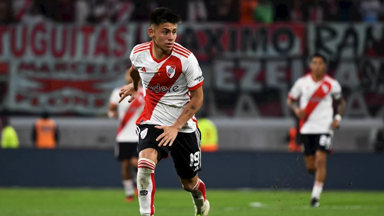 Manchester City, Claudio Echeverri'yi kadrosuna katmak için River Plate ile görüşmeleri sürdürüyor