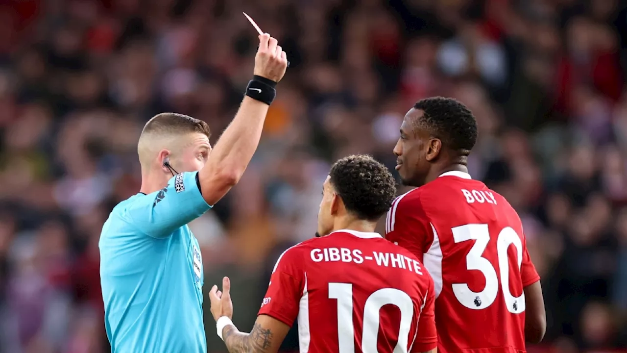 Nottingham Forest is woest en eist officieel dat arbiter Jones nooit meer fluit