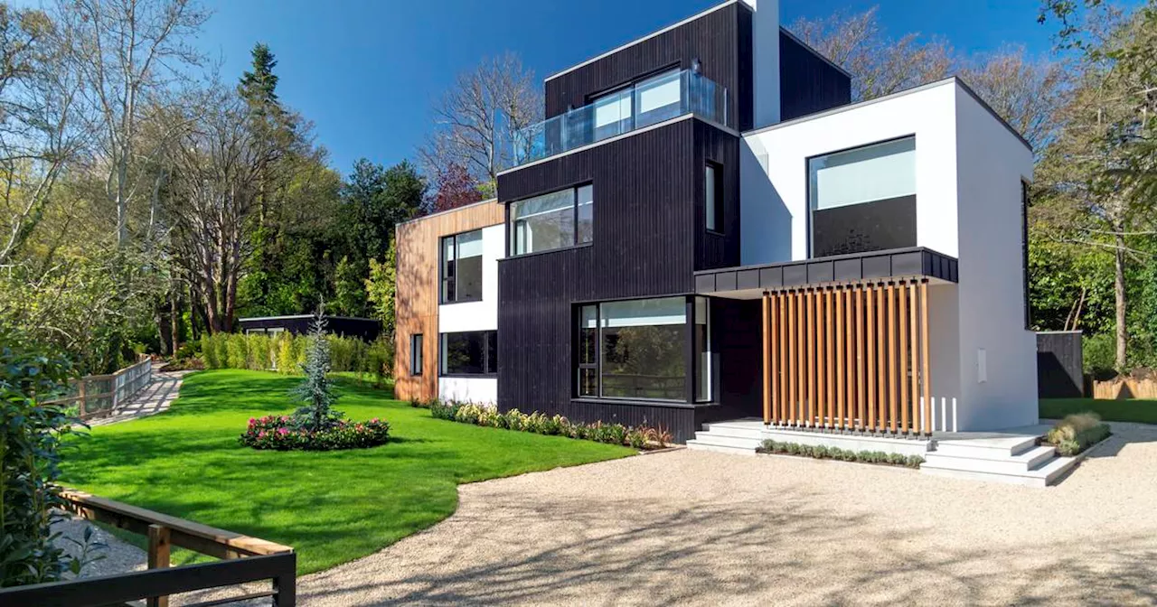 Luxurious Contemporary House Sold for €2.7 Million