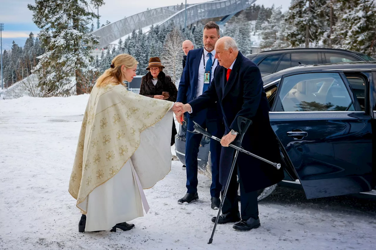 Kongen og dronningen i julegudstjeneste