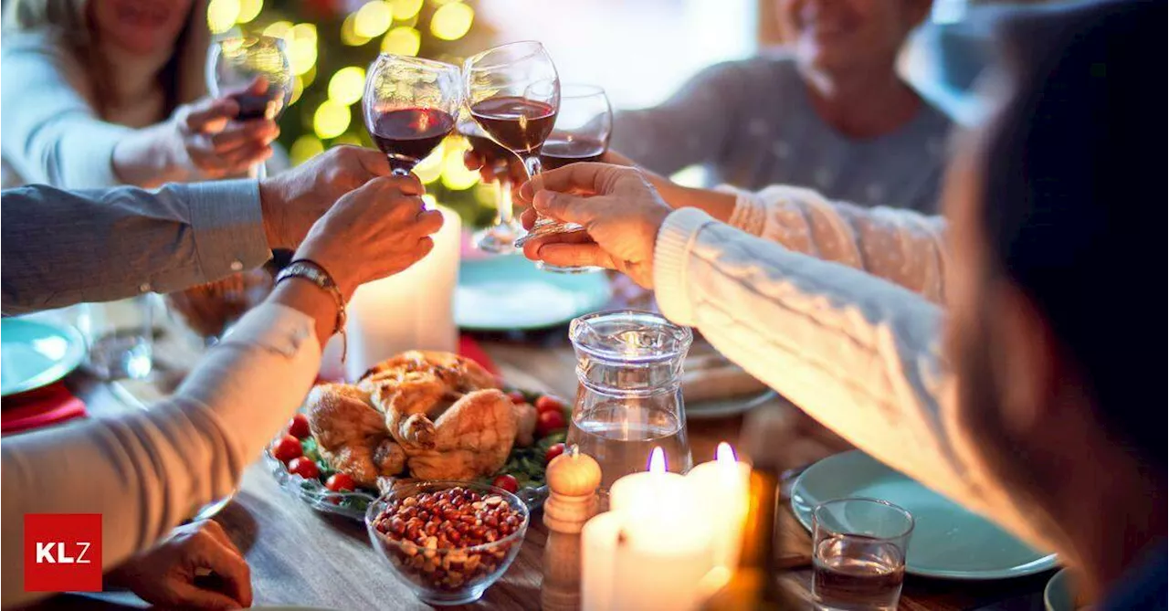 Völlerei zu Weihnachten:Zu viel und zu fett gegessen? Unsere Ernährungstipps für die Feiertage