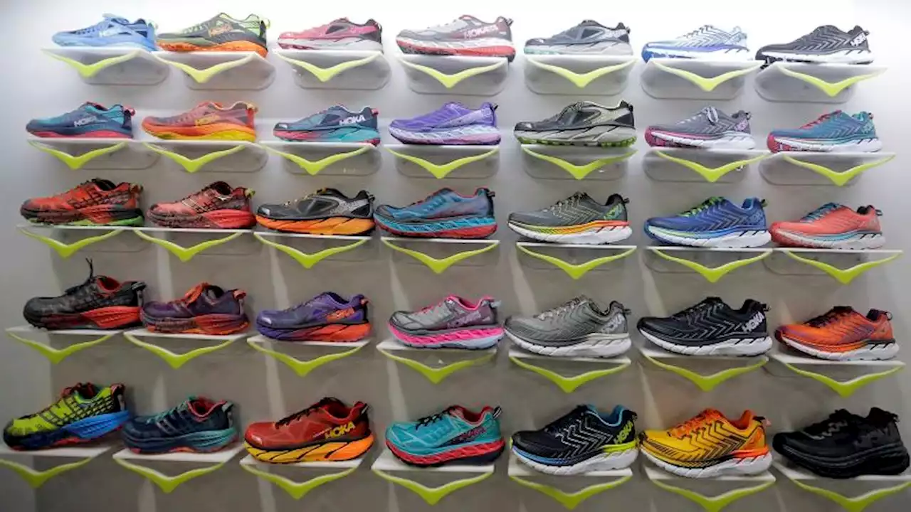 ¿Por qué estas zapatillas para correr feas y gruesas se venden como pan caliente?