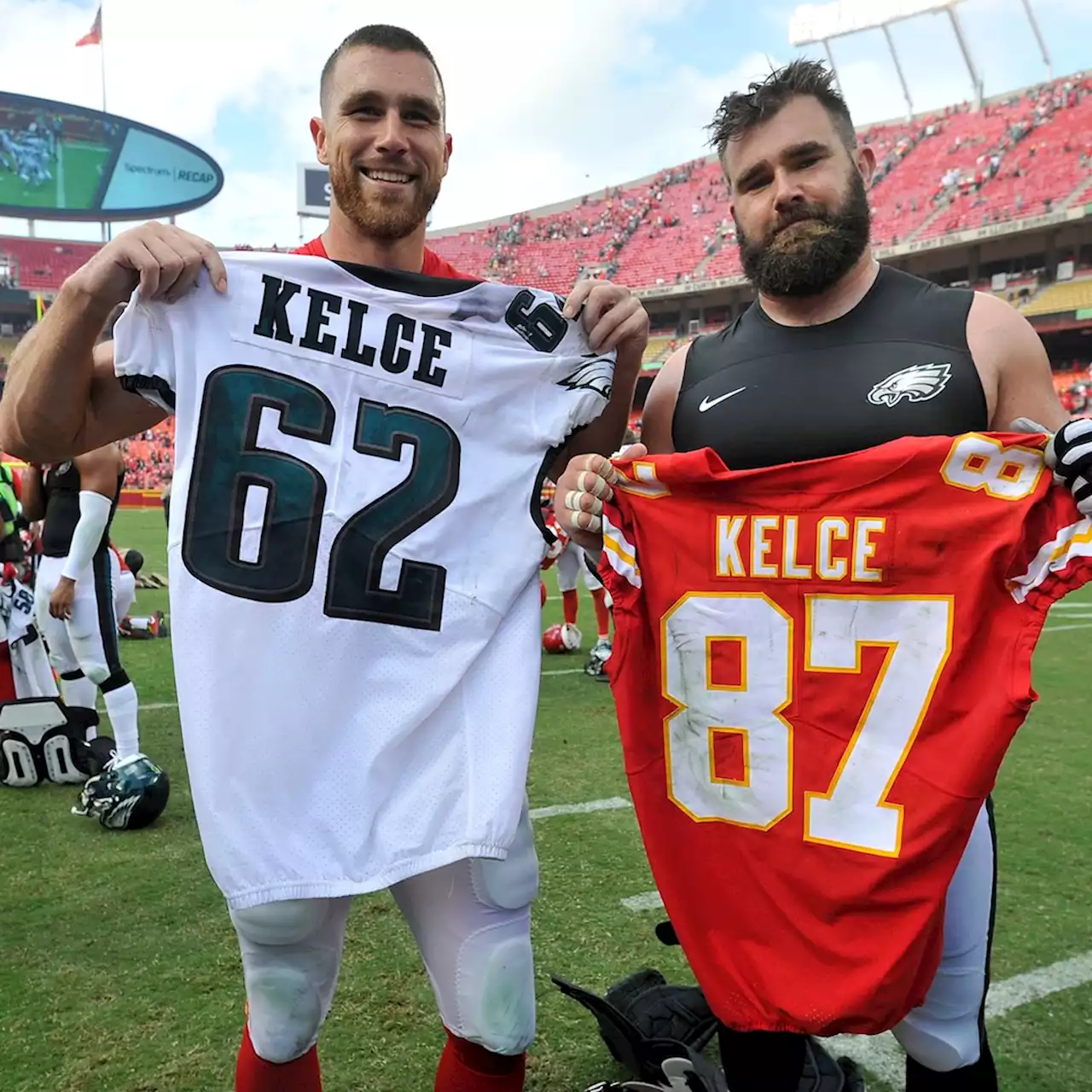 Jason and Travis Kelce's Mom Picks a Favorite Ahead of Super Bowl Showdown - E! Online