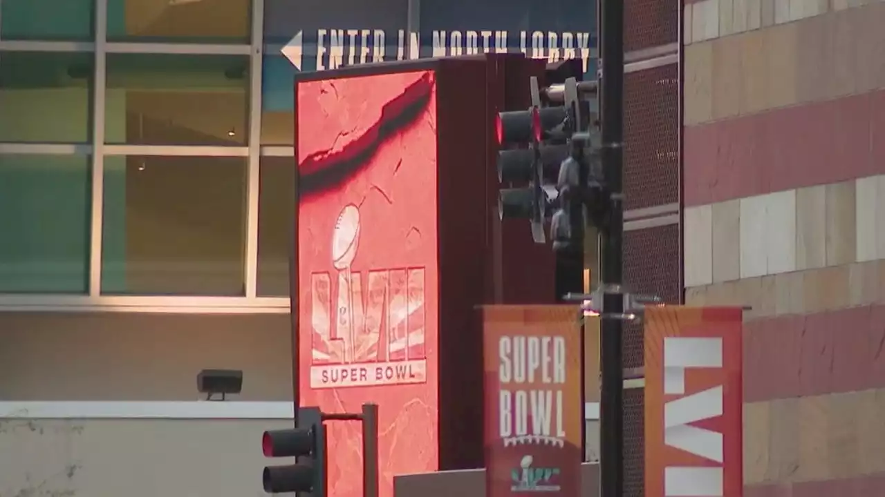 Super Bowl Gameday Experience preps underway in downtown Phoenix