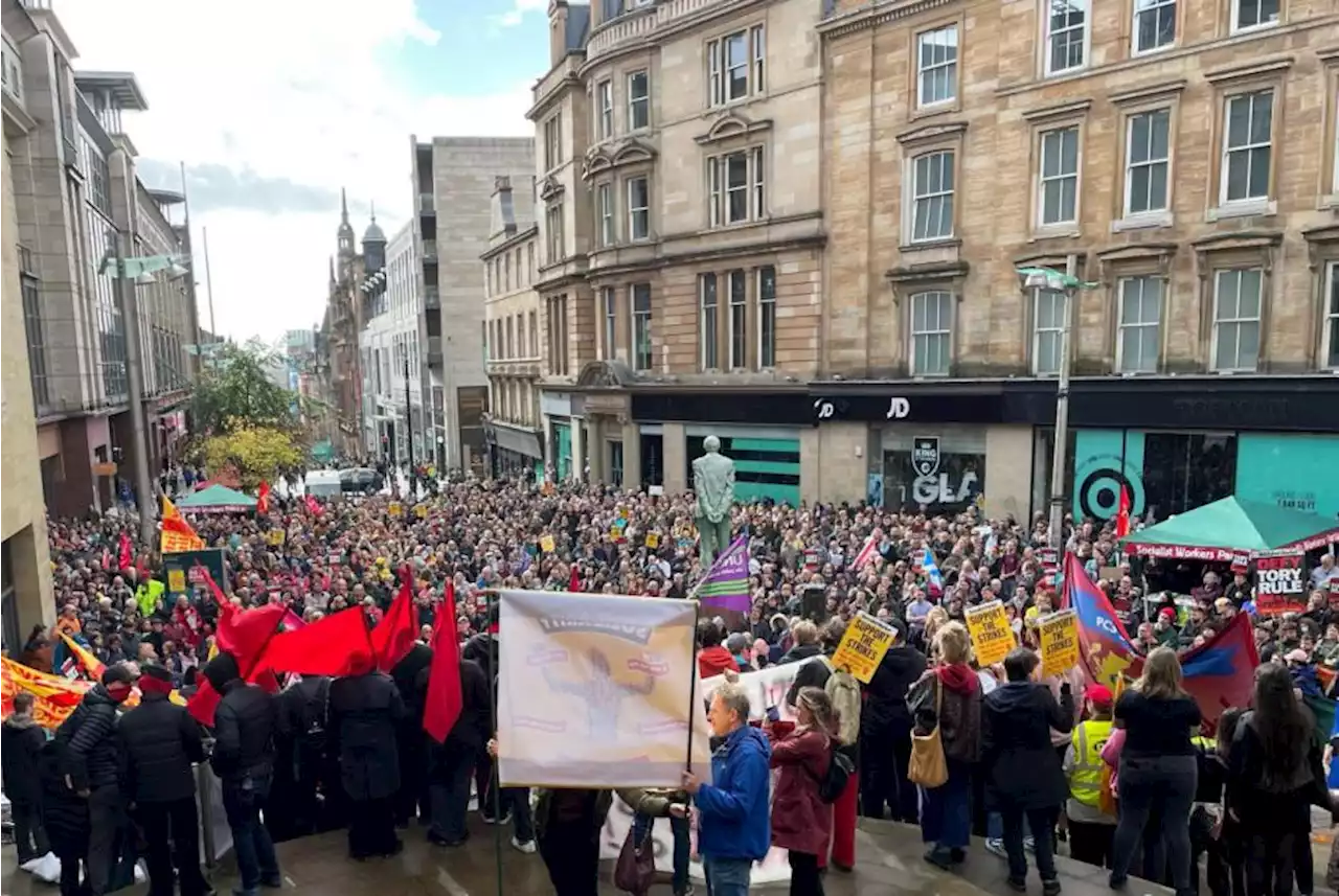 Half a million Scots to strike in biggest co-ordinated action in decades