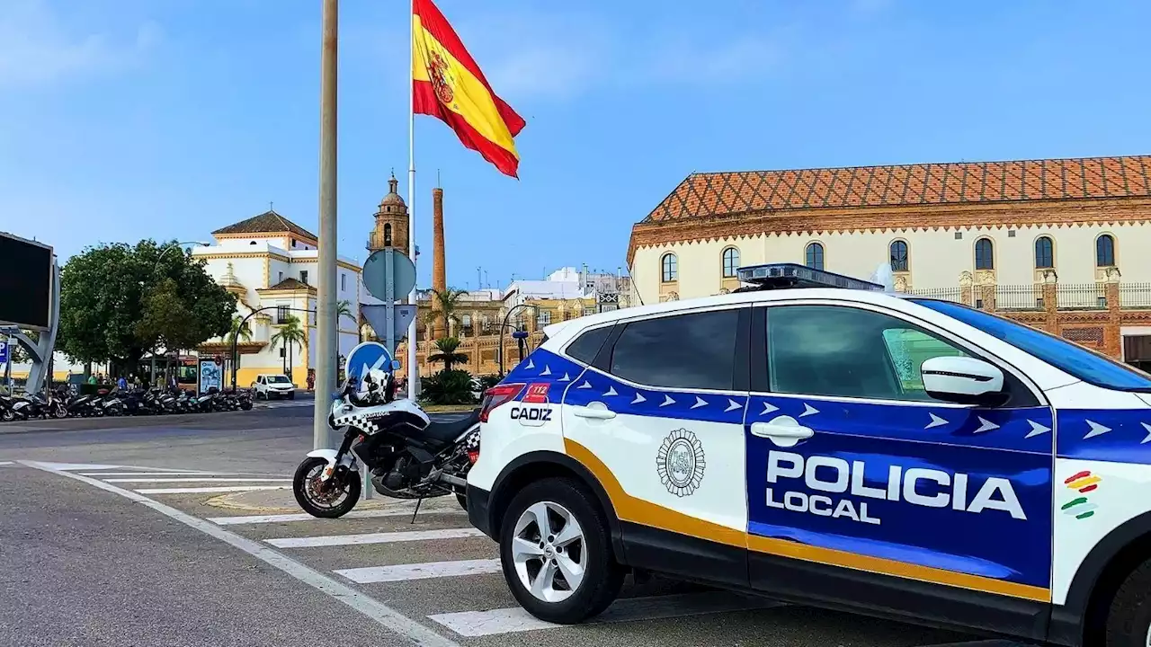 Detenido un joven de 25 años por agredir a su madre en una vivienda de Cádiz