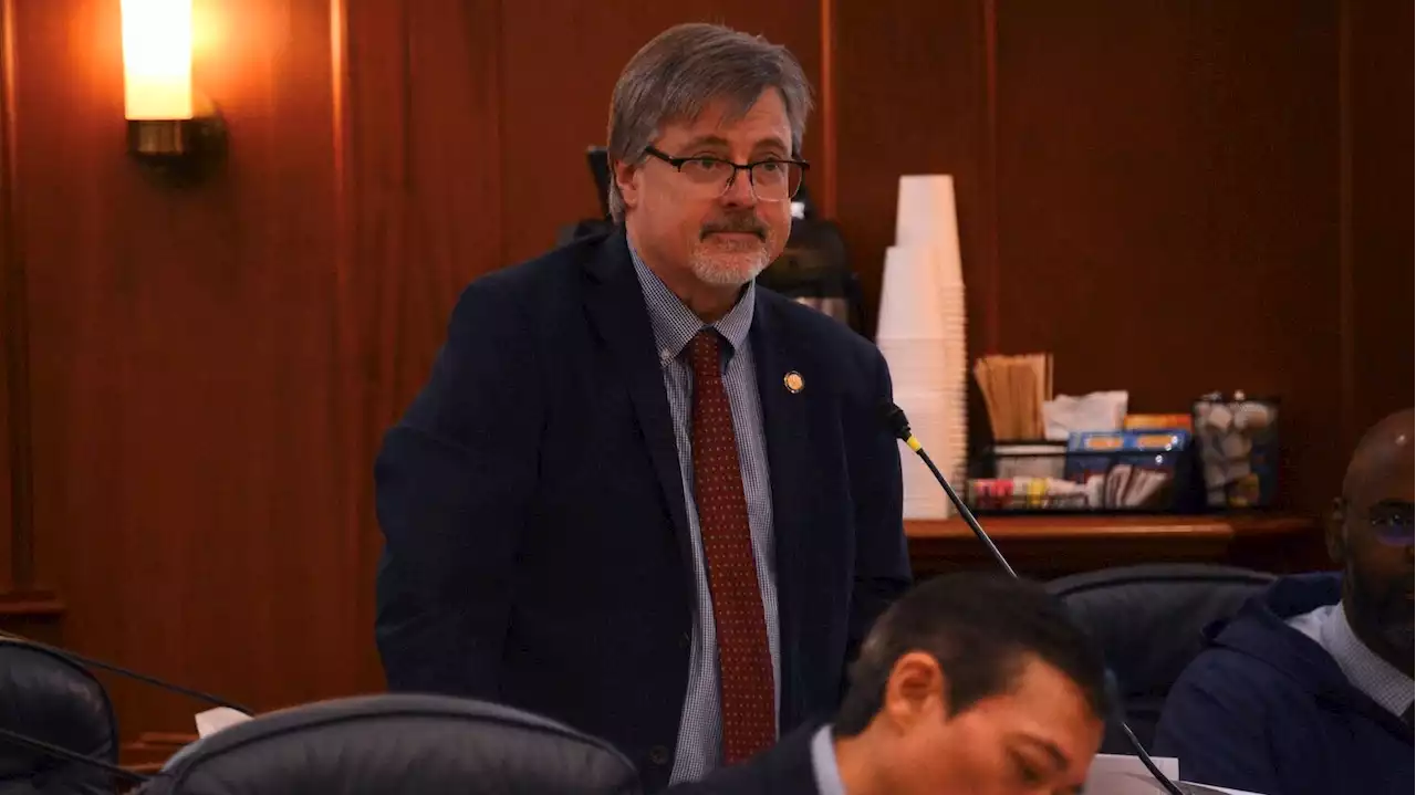 Anchorage senator proposes new spending cap, key piece of Alaska fiscal plan