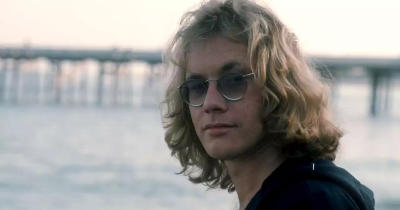 'The soul of L.A.': 20 years after his death, the stars are aligning for Warren Zevon