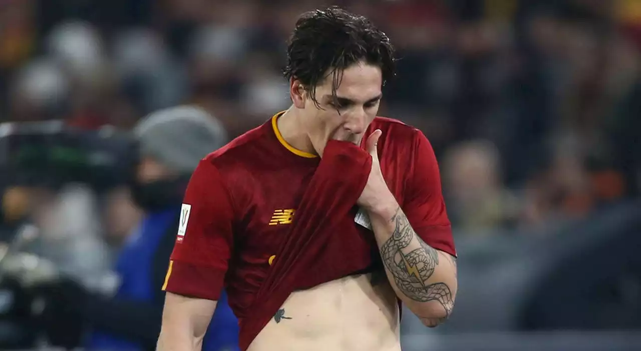 Zaniolo resta alla Roma, ma non ci sta: «Ora vuole fare causa per mobbing»