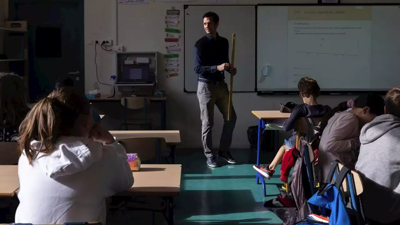 Pour enrayer la crise de vocation des enseignants, la piste de la titularisation sans concours