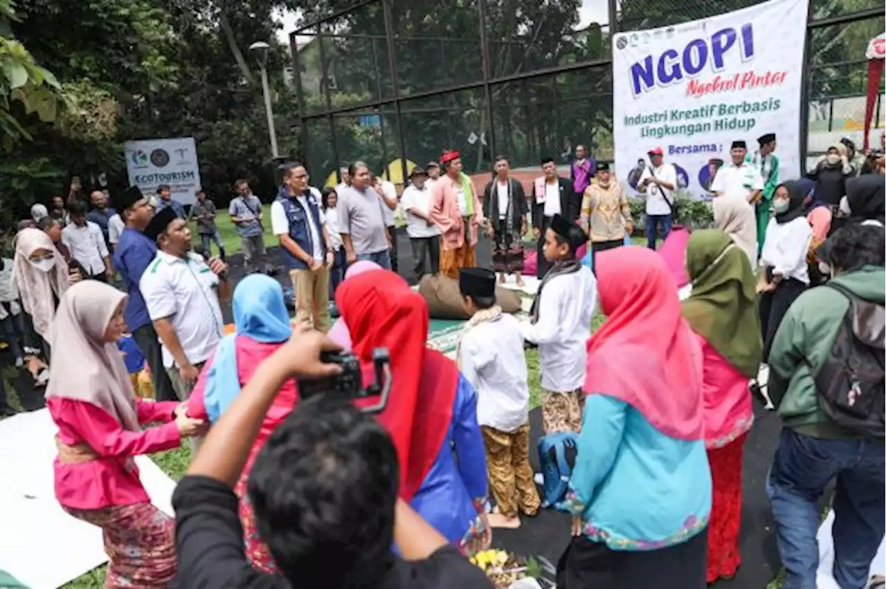 Sandiaga Gandeng Laskaru Ubah Pembuangan Sampah Jadi Taman Wisata Kreatif