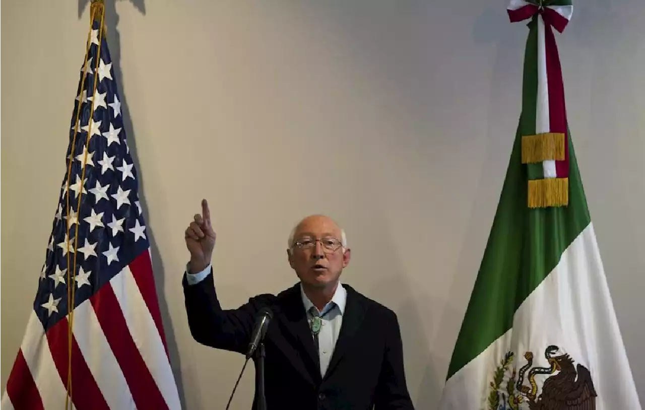 AMLO se reúne con Ken Salazar en Palacio Nacional