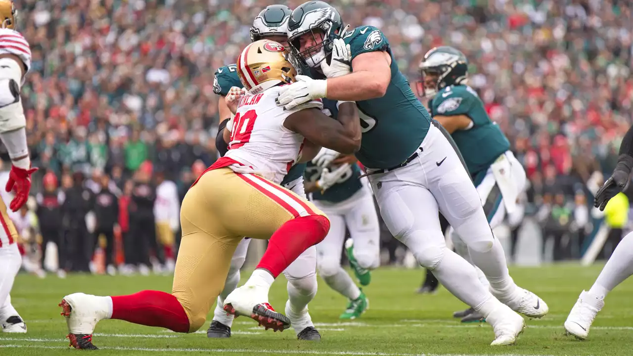 49ers' Arik Armstead Defends Javon Kinlaw for Viral Play Vs. Eagles