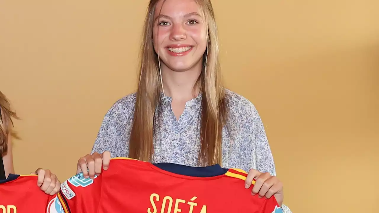 La infanta Sofía quiere ser la “reina del fútbol”: hace las pruebas para entrar en un equipo femenino