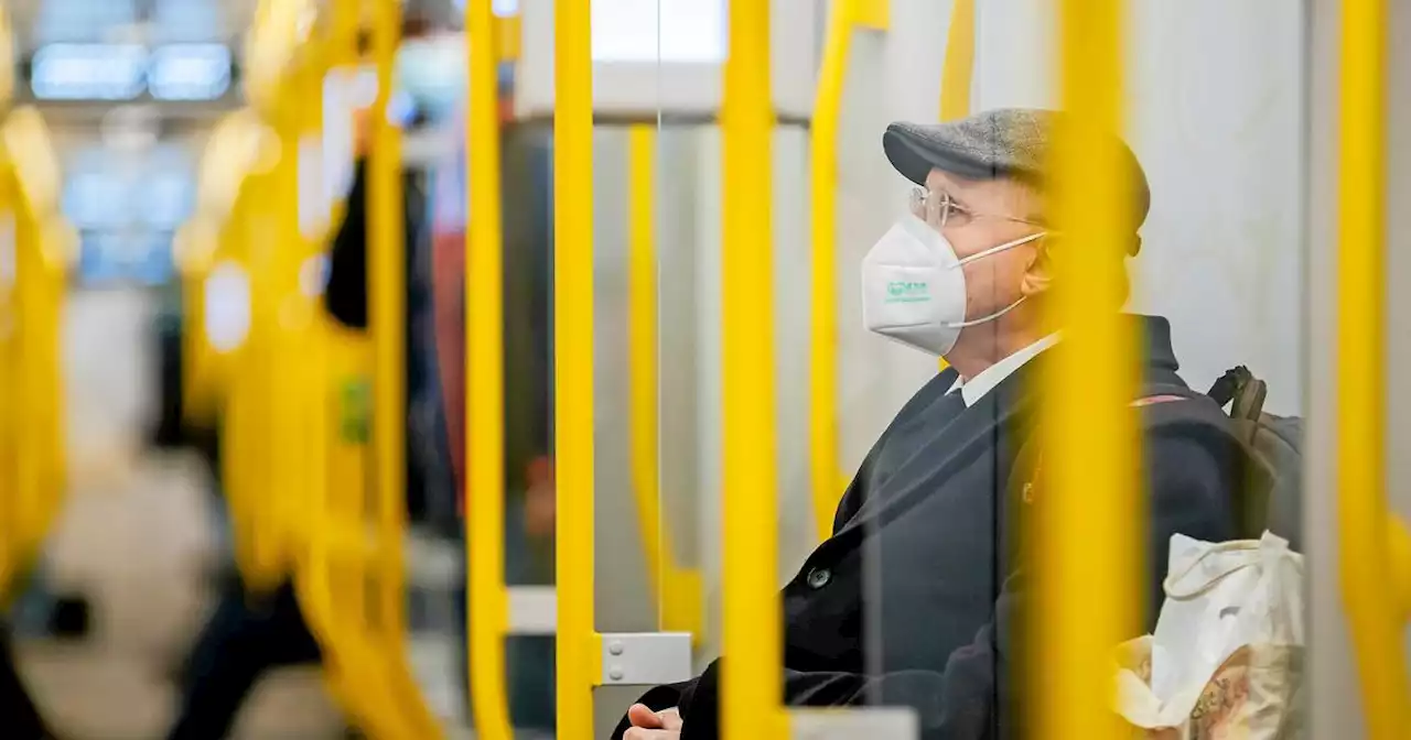 Nach fast drei Jahren: Morgen endet die Maskenpflicht in Bus und Bahn