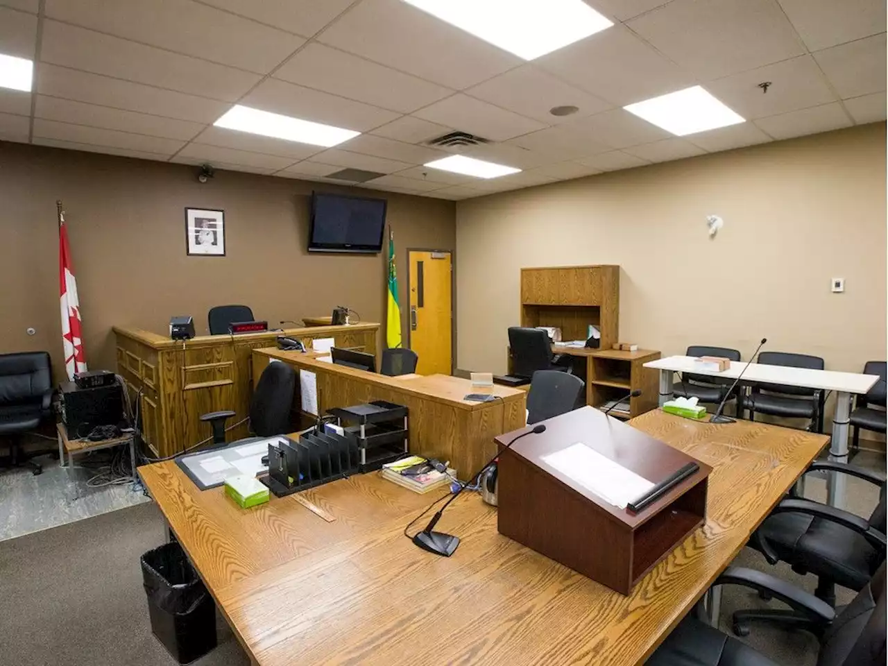 Two of three men charged in Saskatoon 'Grandparent Scam' granted bail
