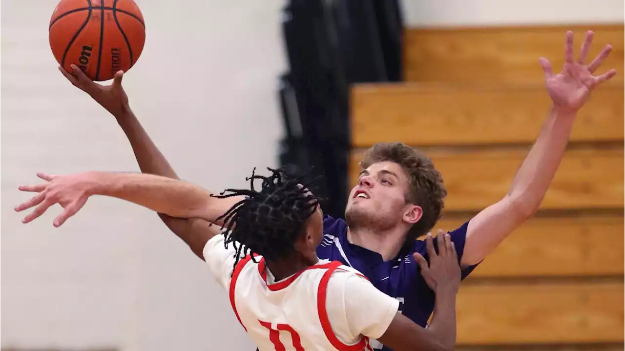 Photos: Tucson High edges out Rincon 63-51, boys basketball