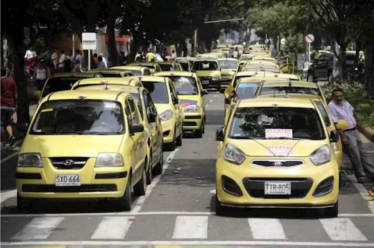 &#034;Nos vamos a movilizar tomándonos los aeropuertos&#034;, la amenaza de líder de taxistas