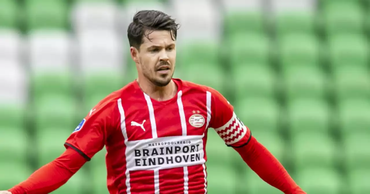 'Klok tikt door: Vitesse en PSV nog in volle onderhandeling voor Van Ginkel'