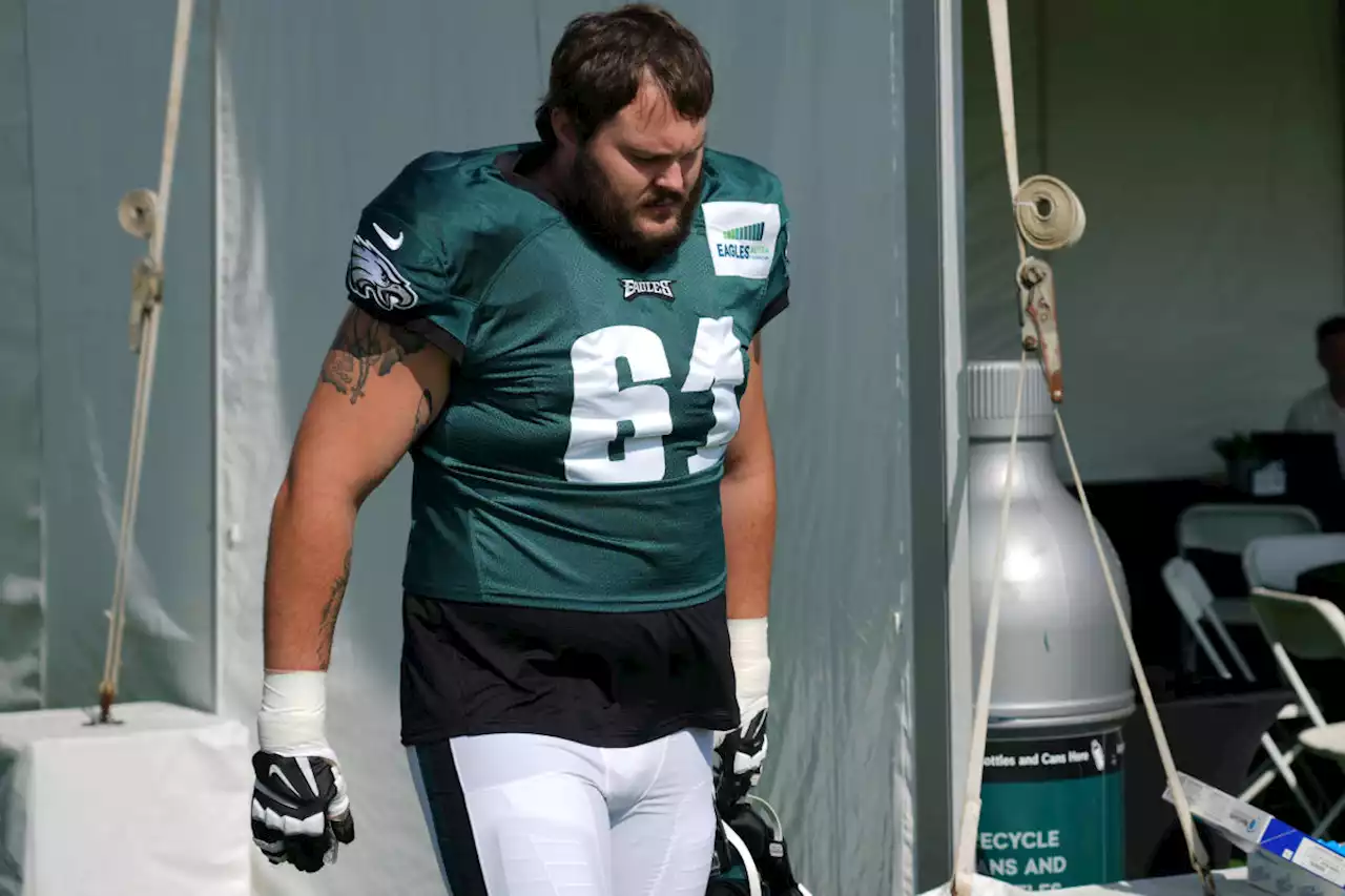 Eagles offensive lineman Josh Sills indicted on rape and kidnapping felony charges