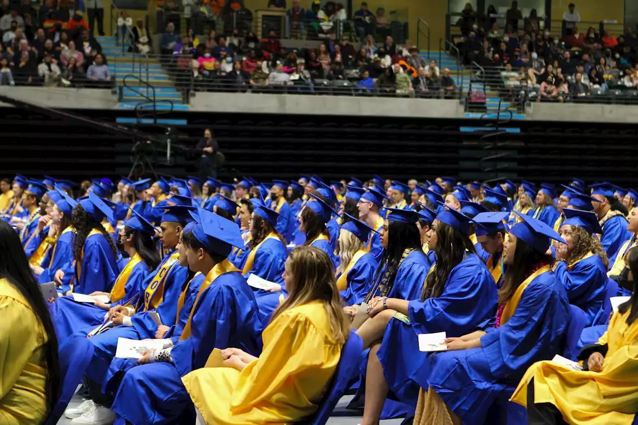 Alaska lawmakers work to lower barriers to eligibility for in-state scholarships