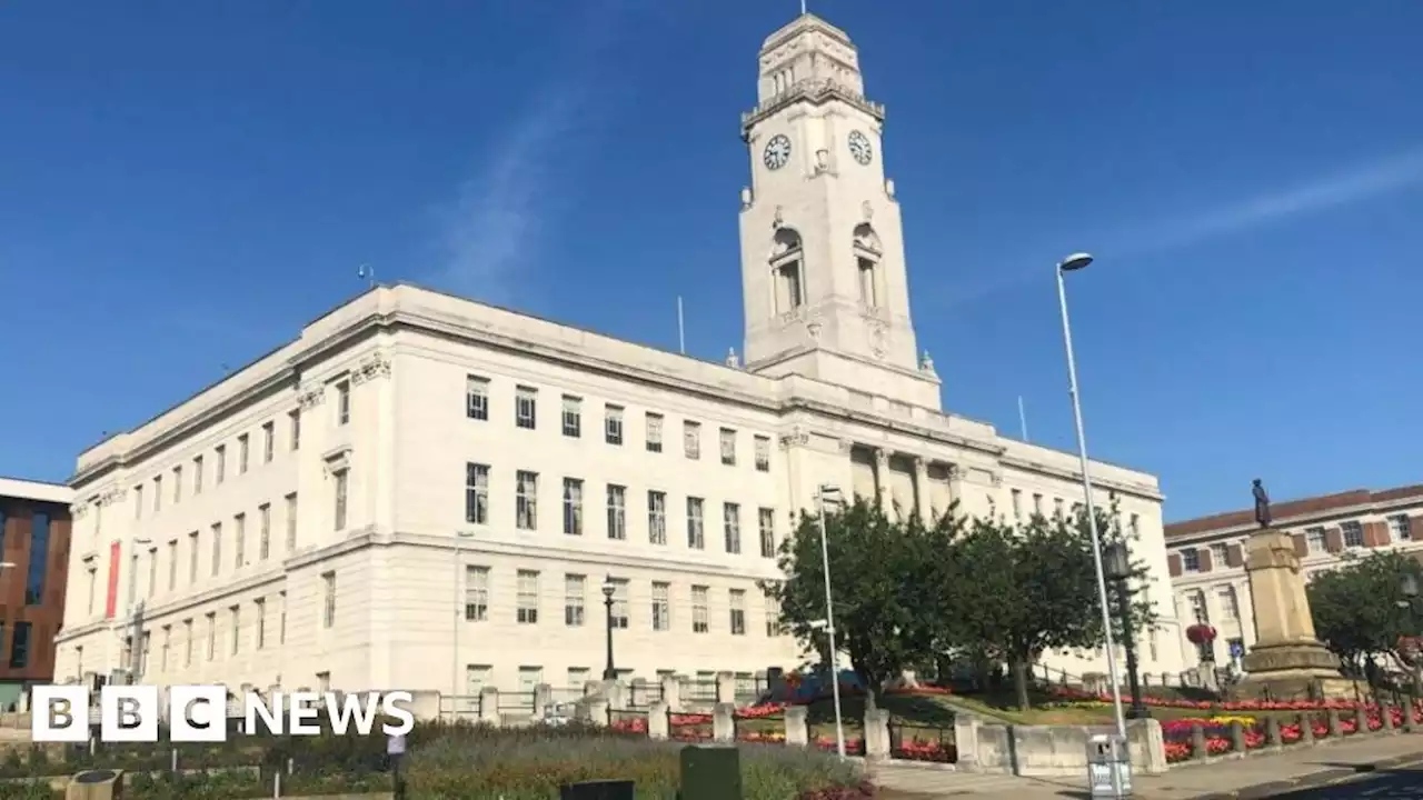 Barnsley residents to pay an extra 3.9% on council tax