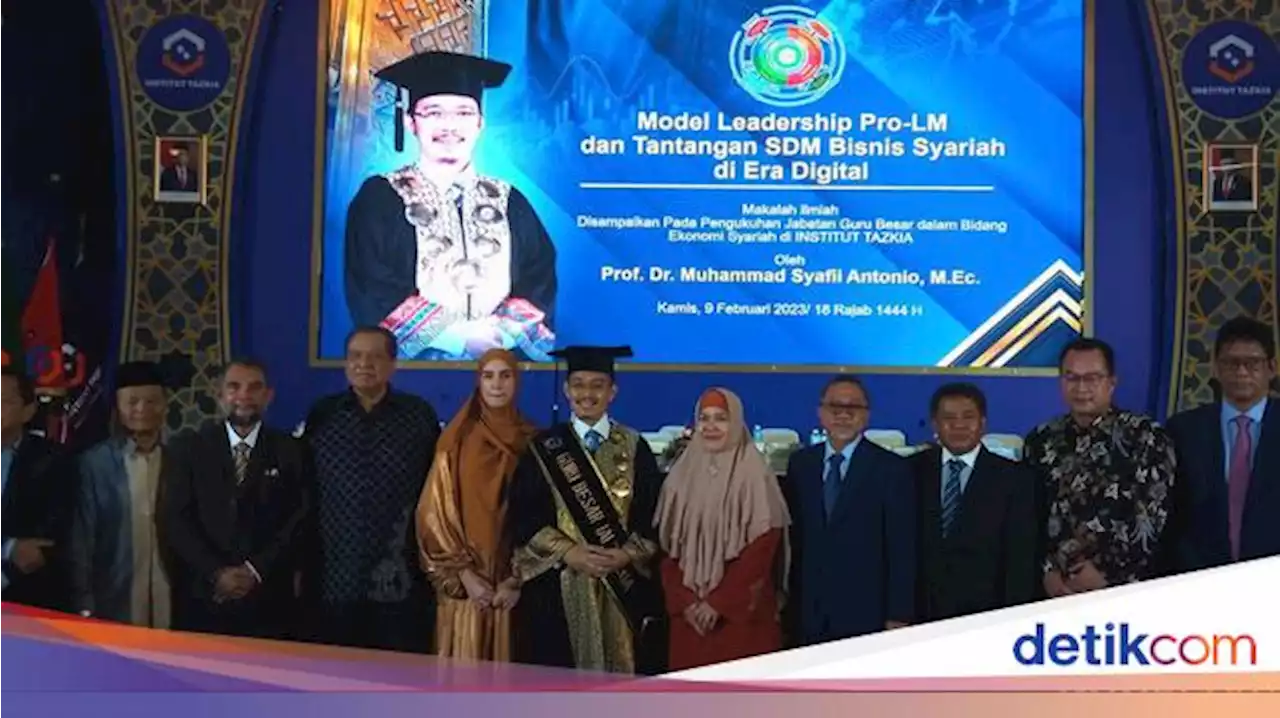 Potret Pengukuhan Prof M Syafi'i Antonio Guru Besar Ekonomi Islam, Dihadiri Mendag