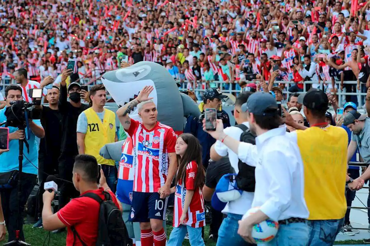 Hinchas del Junior le piden perdón a Juan Fernando Quintero, ¿por qué?