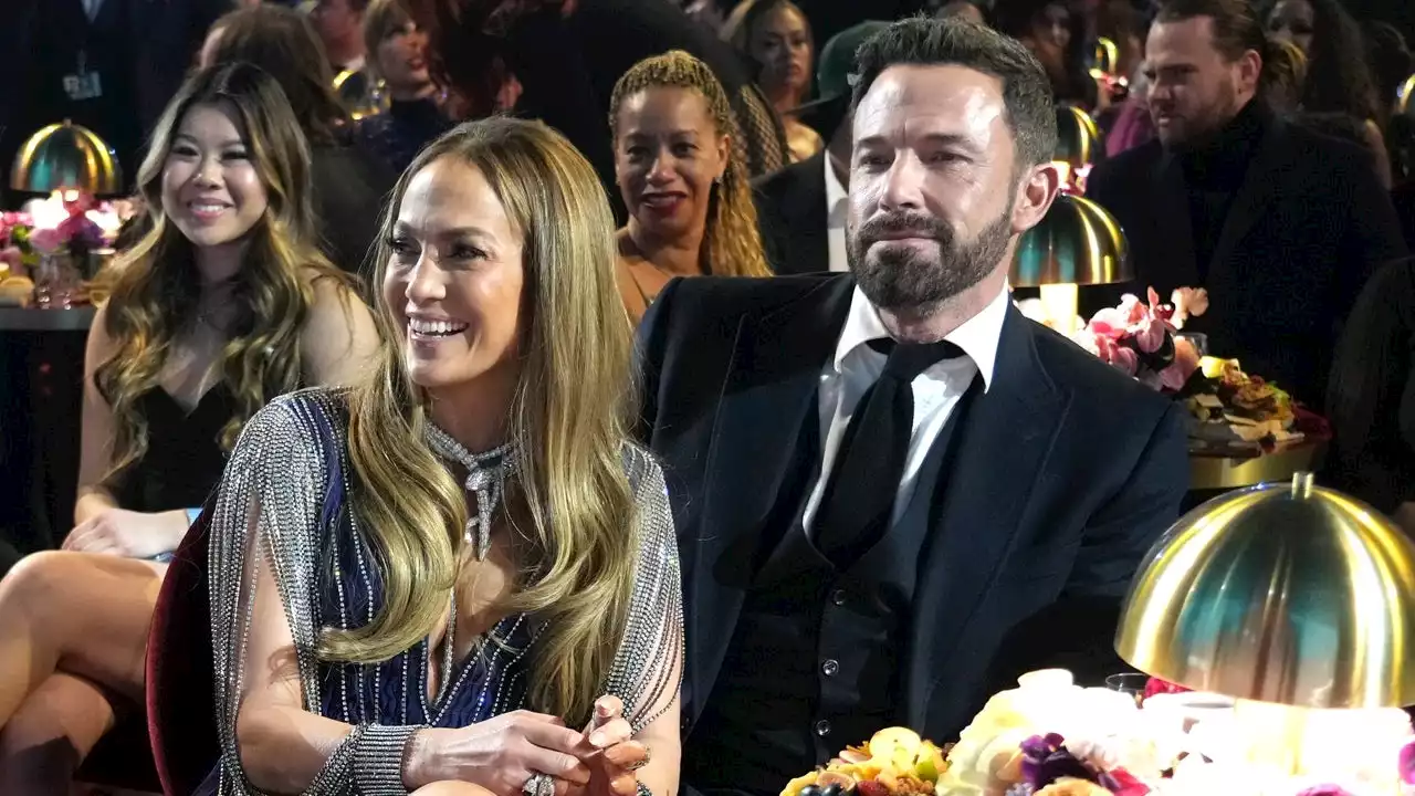 Jennifer Lopez on Ben Affleck's Face Following His GRAMMY Memes