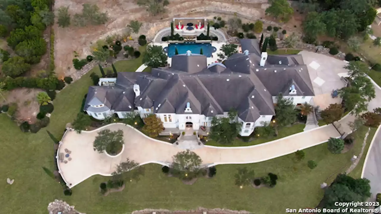 Look inside $5.6M Dominion mansion across the street from David Robinson's old home