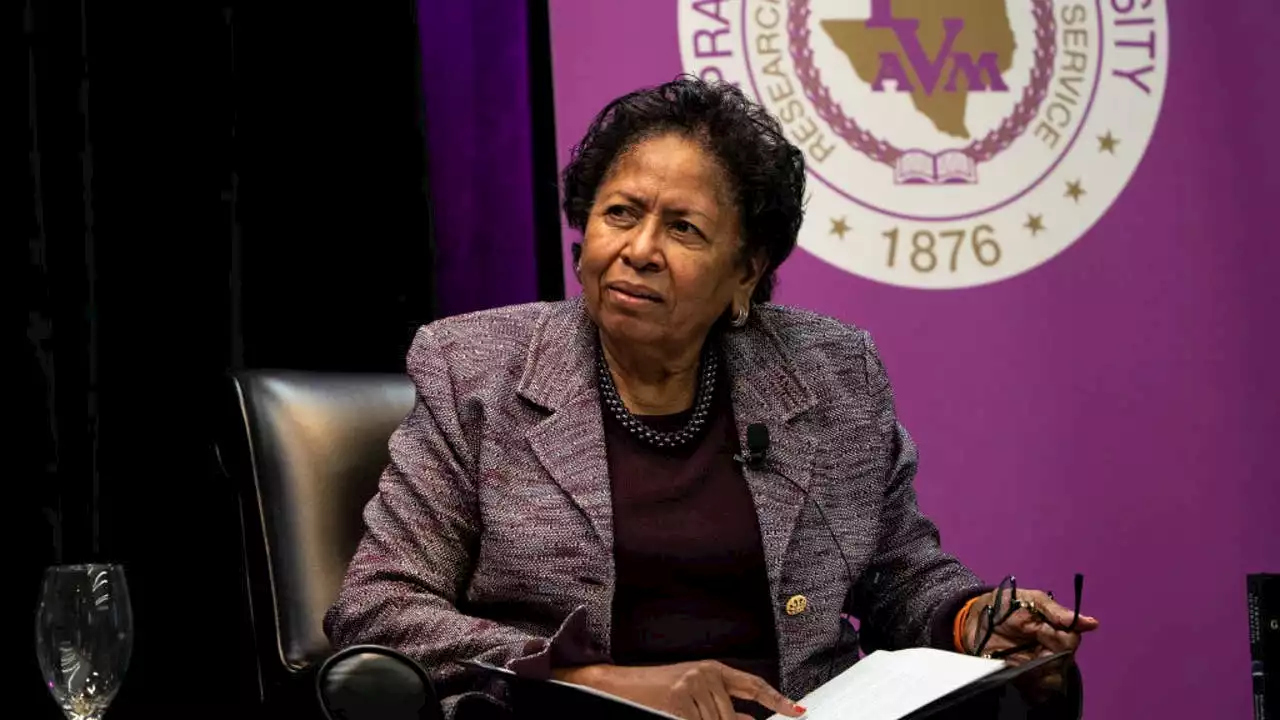 Prairie View A&M president leaving early due to 'limited presidential authority, Chancellor responds