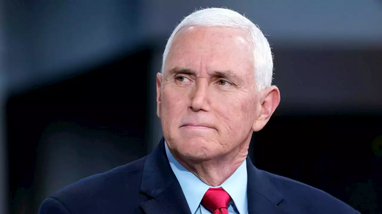 Mike Pence subpoenaed by special counsel investigating Trump, AP source says