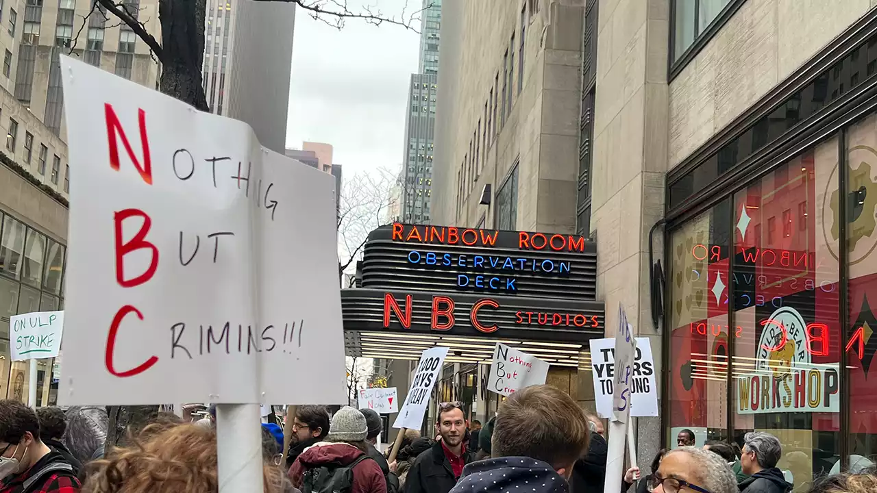 NBC, MSNBC journalists walk off job amid labor dispute, insist Comcast-owned networks 'breaking the law'