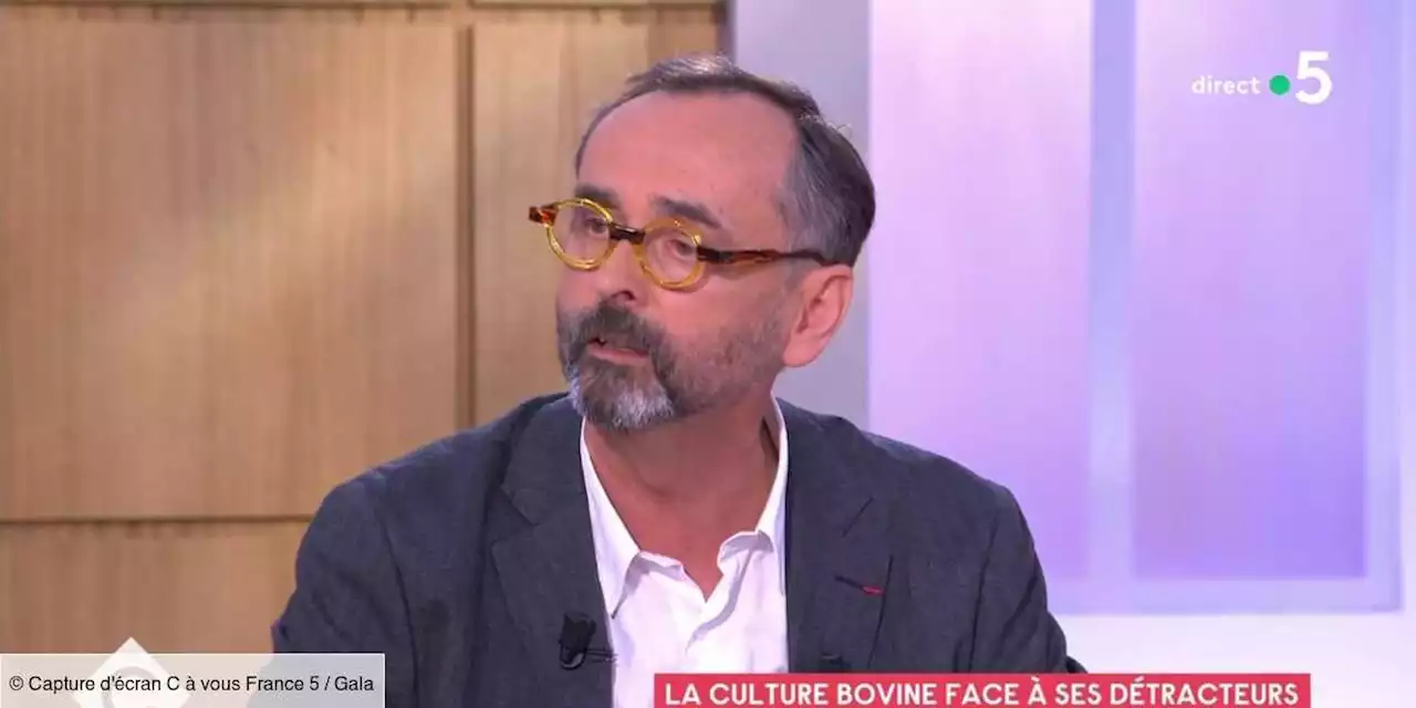 VIDÉO – “Ces écolos de merde” : Robert Ménard sort de ses gonds dans C à vous - Gala