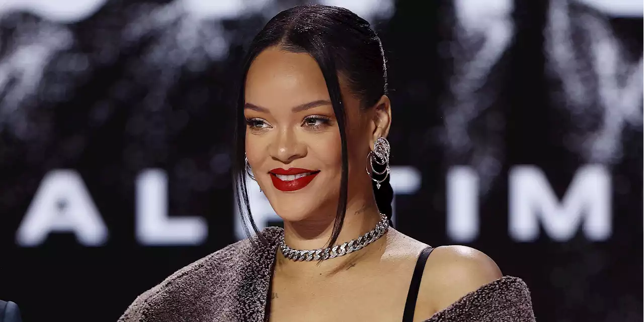 Rihanna’s Off-the-Shoulder Shearling Coat and Crocodile Skirt Are Fresh off the Alaïa Runway