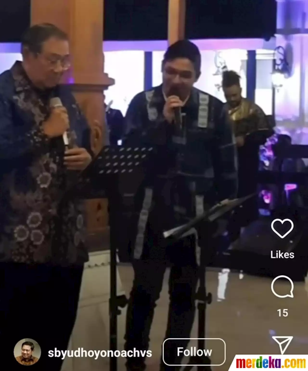 Foto : Momen Pasha Ungu Nyanyi Bareng SBY & AHY, Duet Maut! | merdeka.com