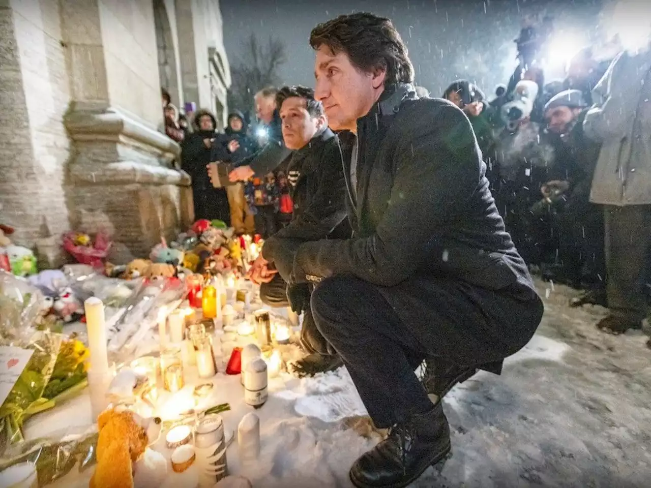 Laval daycare crash: Trudeau takes part in vigil for victims of 'senseless tragedy'