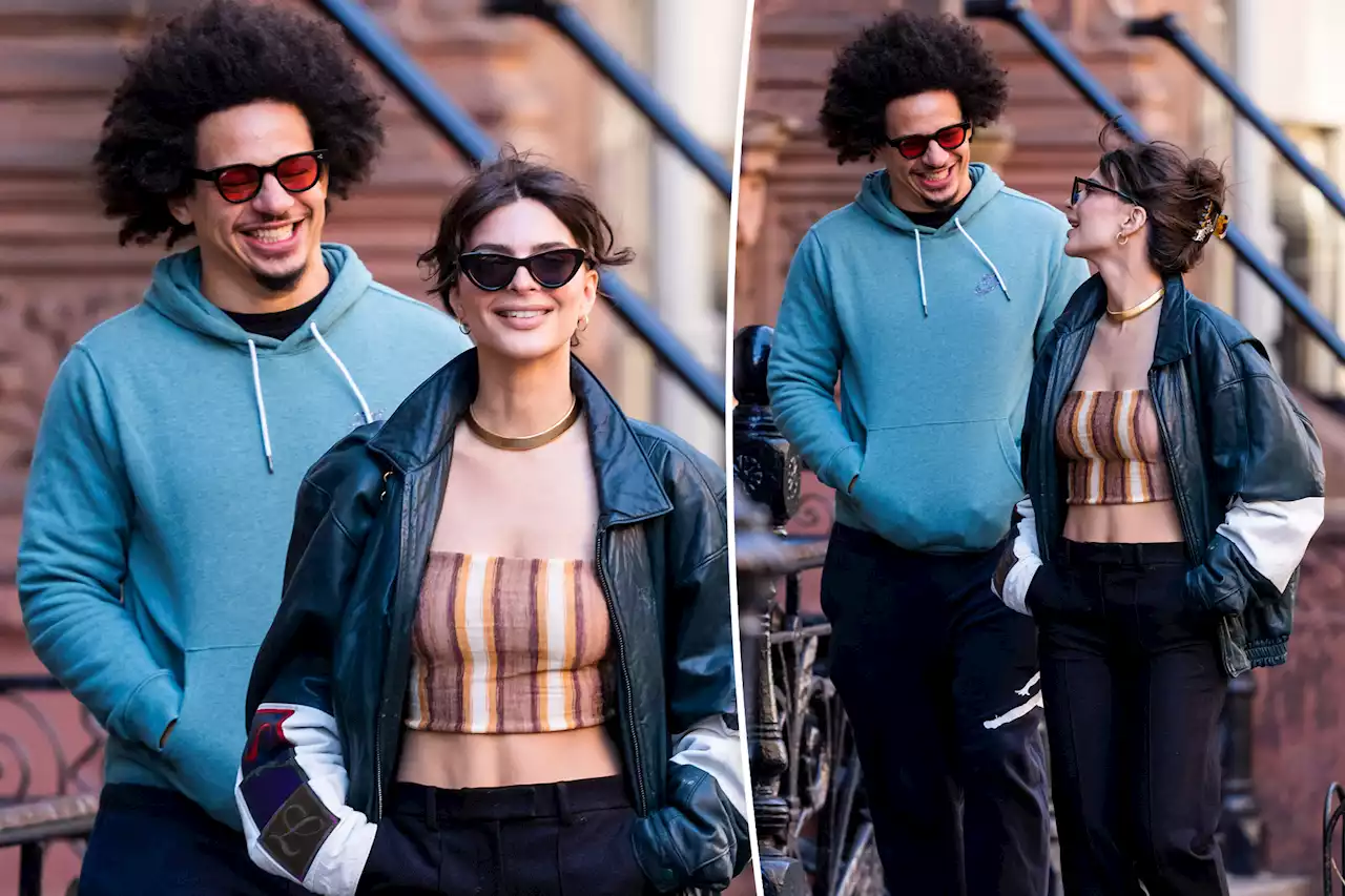 Eric André arrives at Emily Ratajkowski’s apartment ahead of lunch date