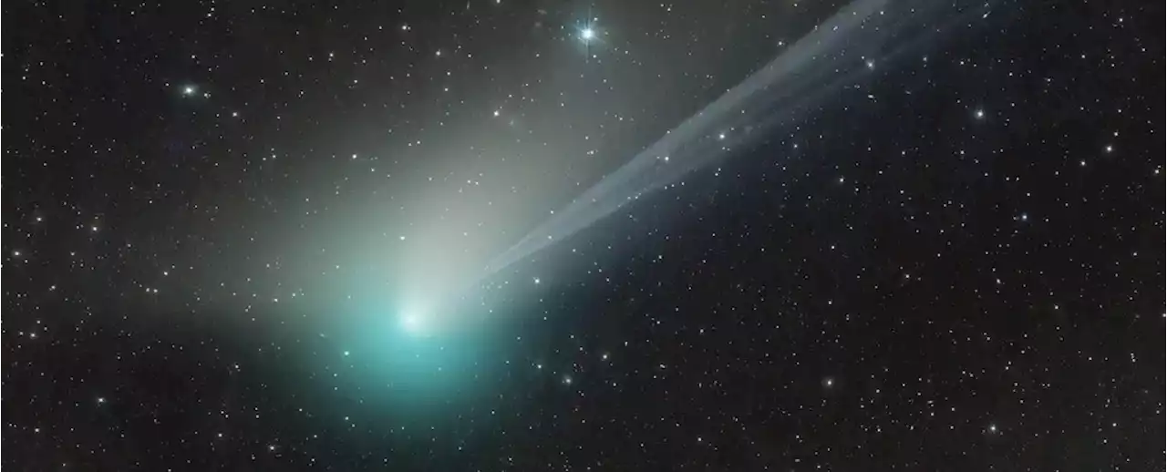 Ultra-Rare Cosmic Sight: Green Comet And Mars Set to Appear Side by Side