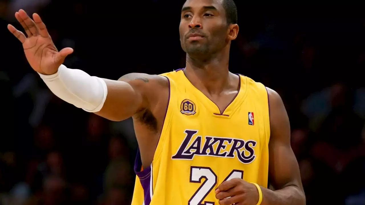 Venden una camiseta de Kobe Bryant por 5,8 millones de dólares